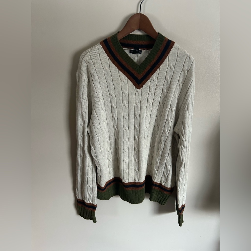Club Monaco | Wool Blend Cable Knit V neck sweater